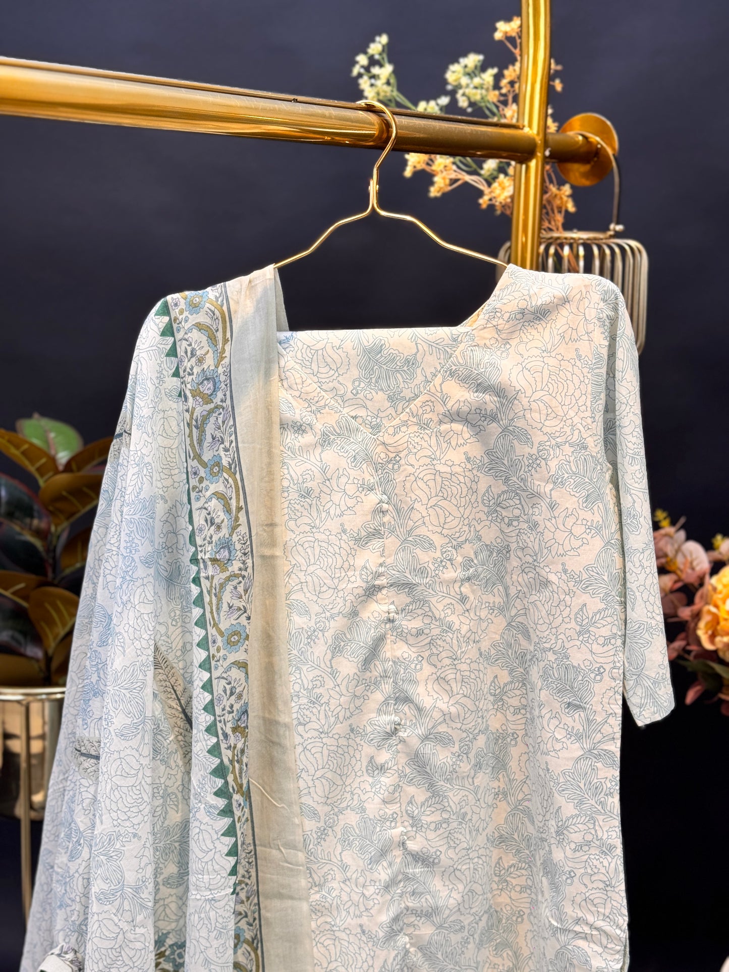 Soft Blue Floral Printed Kurta Set With Contrast Border Dupatta 3-Piece Set