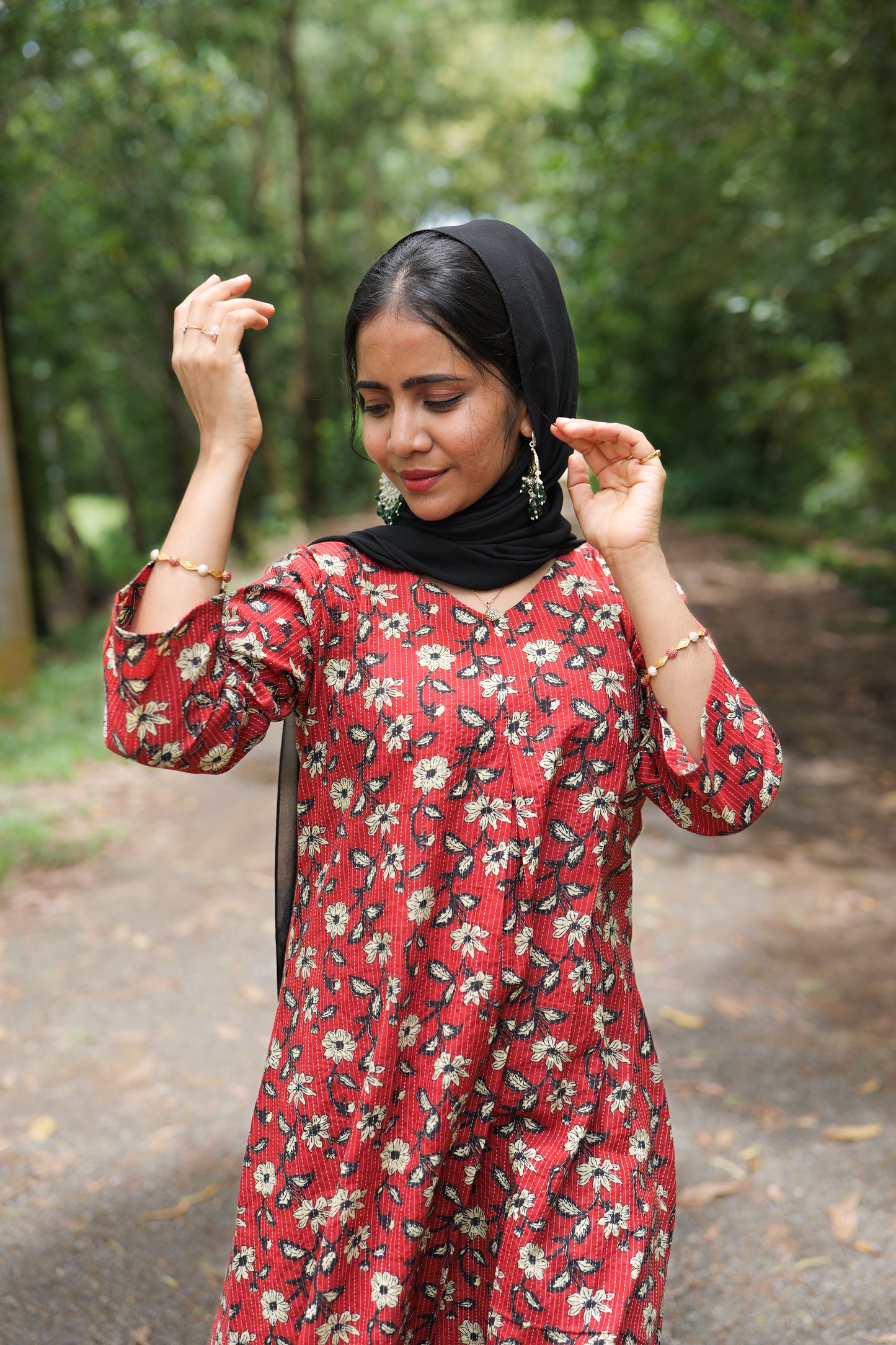 BUDGET FIT Floral Printed A-Line Cotton Kurti
