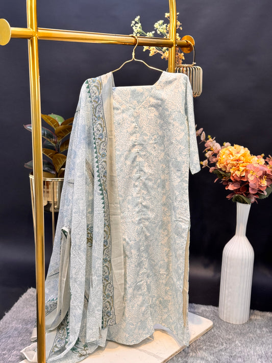 Soft Blue Floral Printed Kurta Set With Contrast Border Dupatta 3-Piece Set