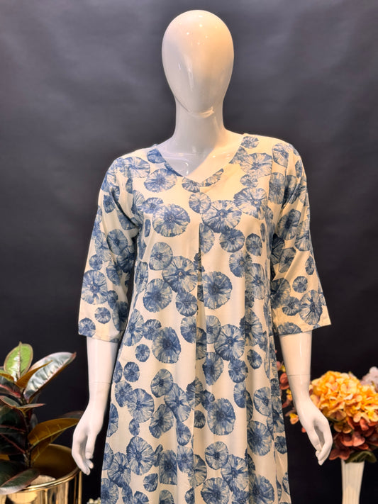 BUDGET FIT Floral Printed Rayon A-Line Kurti